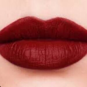 Jeffree Star Velour Liquid Lipstick - CUT THROAT LOVE - SOLD OUT